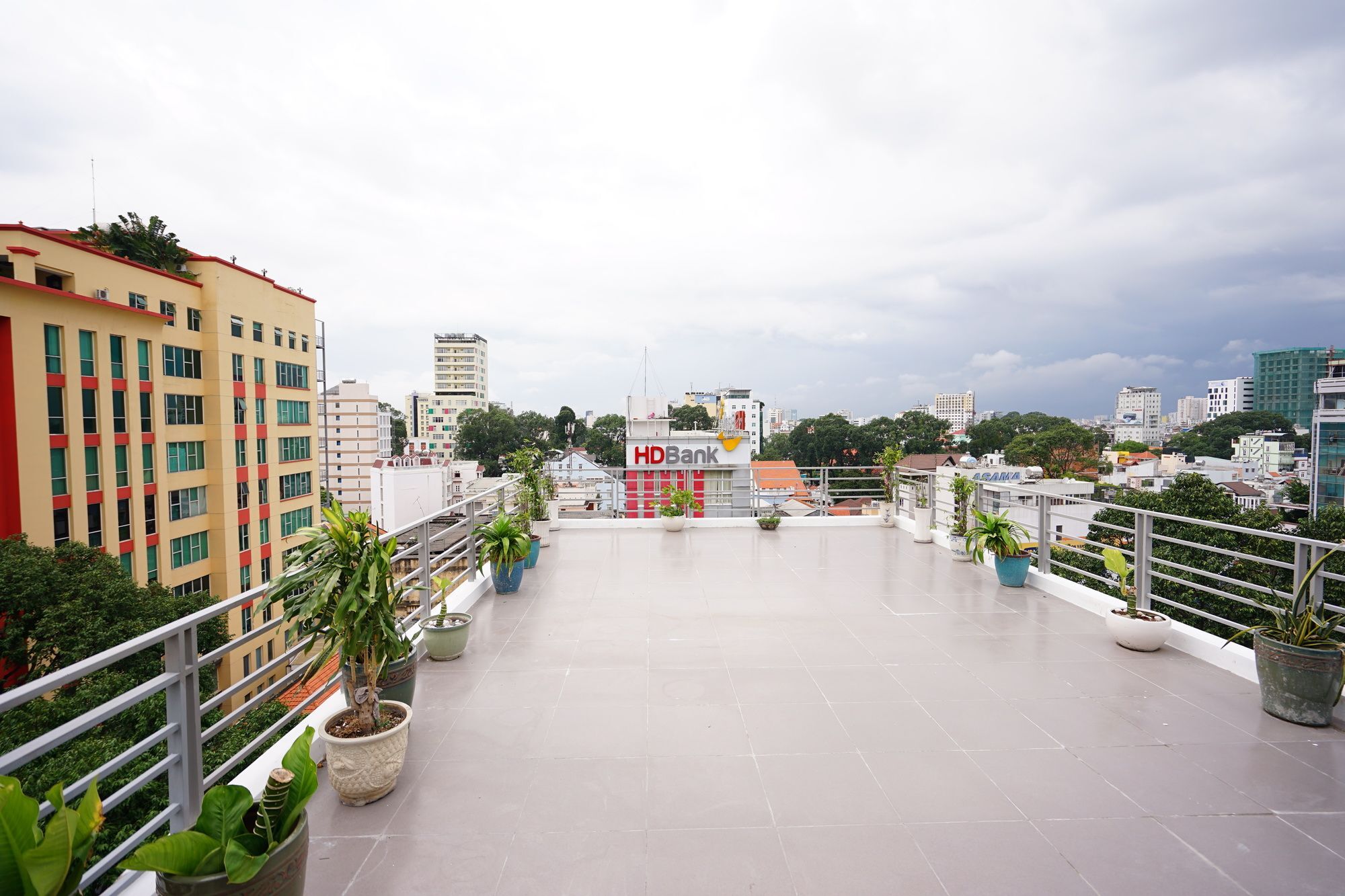 Căn hộ Duy Tan Building *