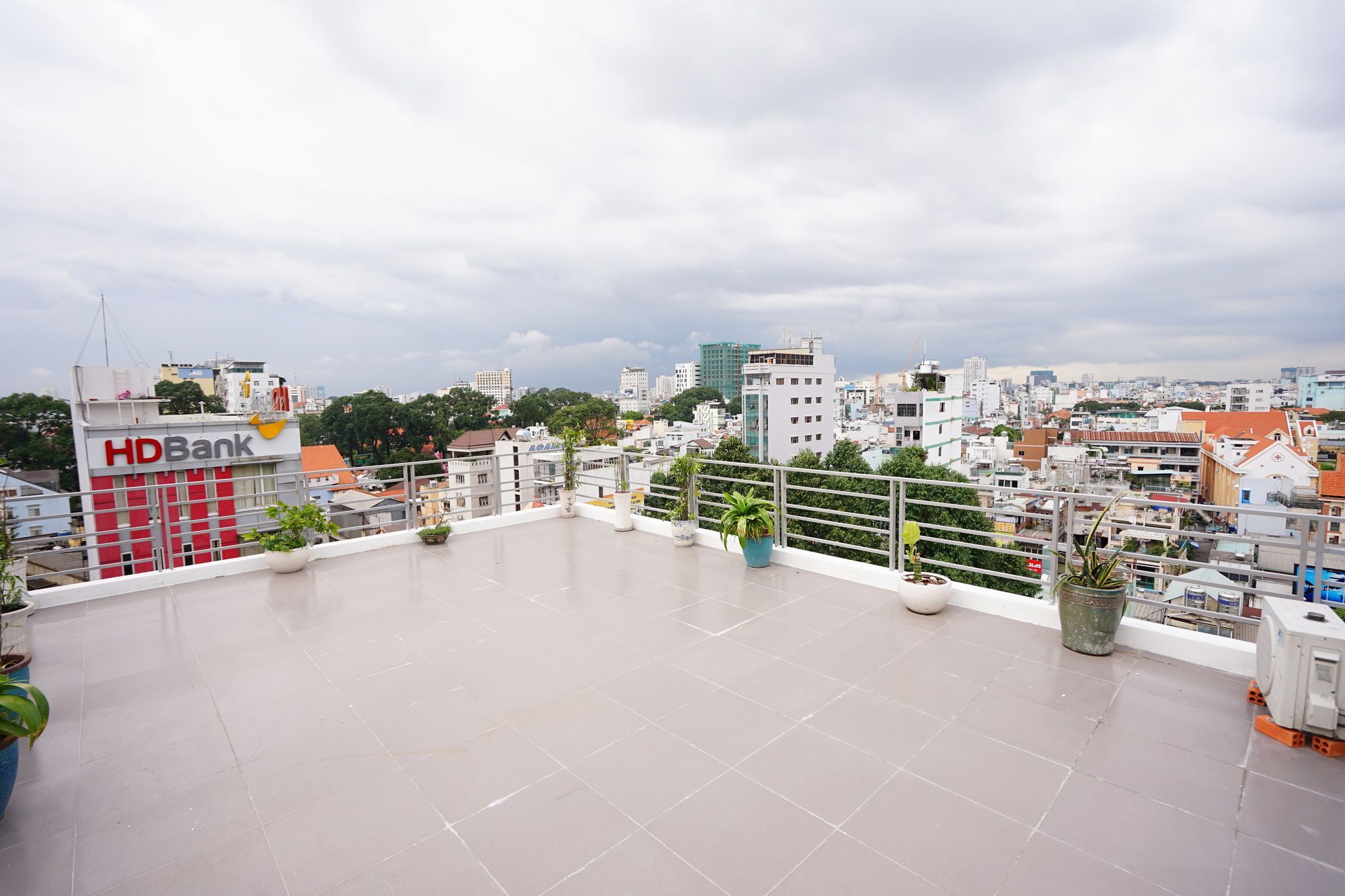 Duy Tan Building * TP. Hồ Chí Minh